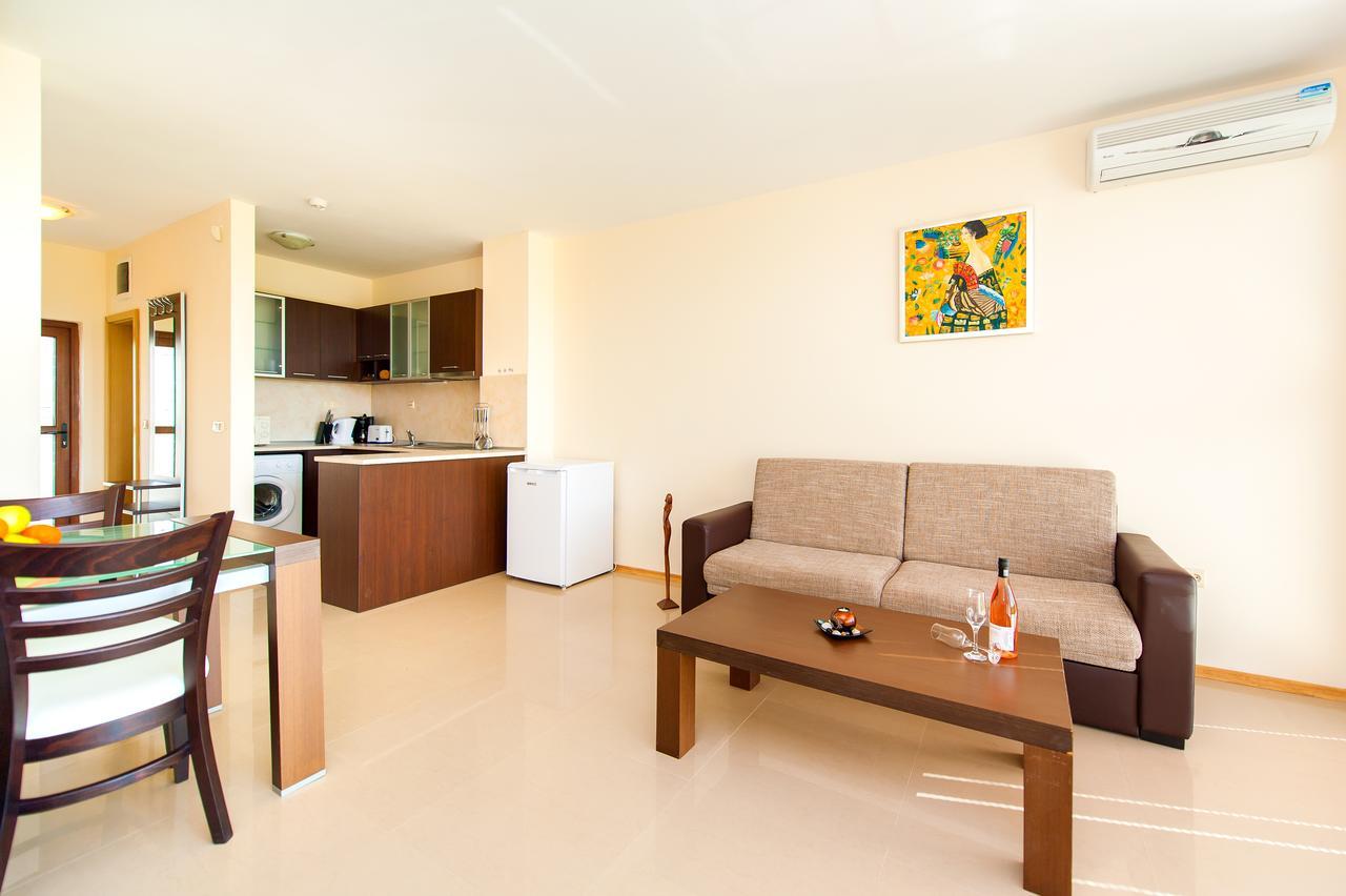Lighthouse Apartments And Villas バルチク エクステリア 写真